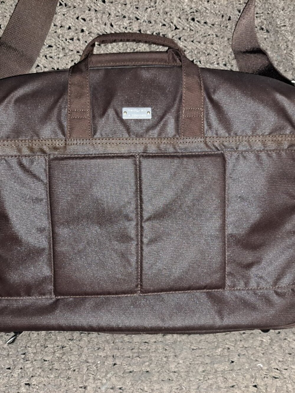 HEDGREN-UTOPIA 14L-Padded Laptop Messenger Travel Bag-Brown-Quilted-Near Mint - Picture 2 of 9